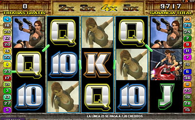 Multiplicador de ganancias x4 activado en los giros gratis de la tragaperras Tomb Raider Secret of the Sword